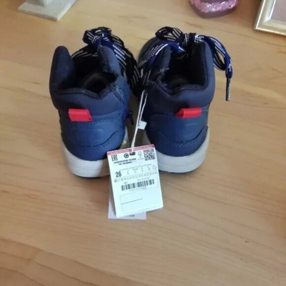 Nwt little boy hightop boots lightweight say size 9 runs small - Picture 7 of 8